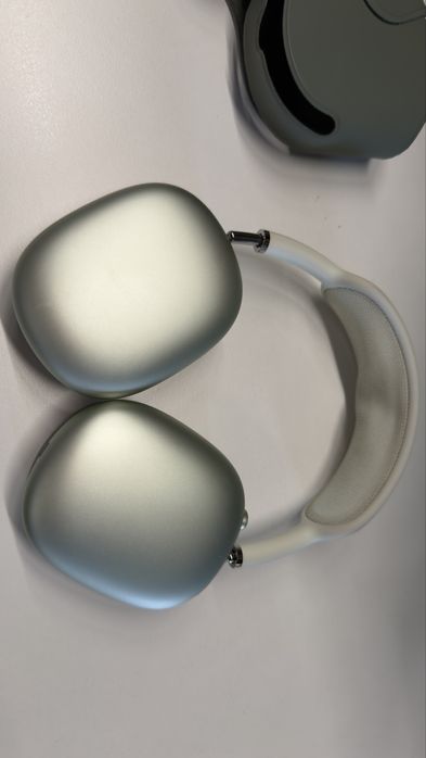 Airpods Max 1, lightning