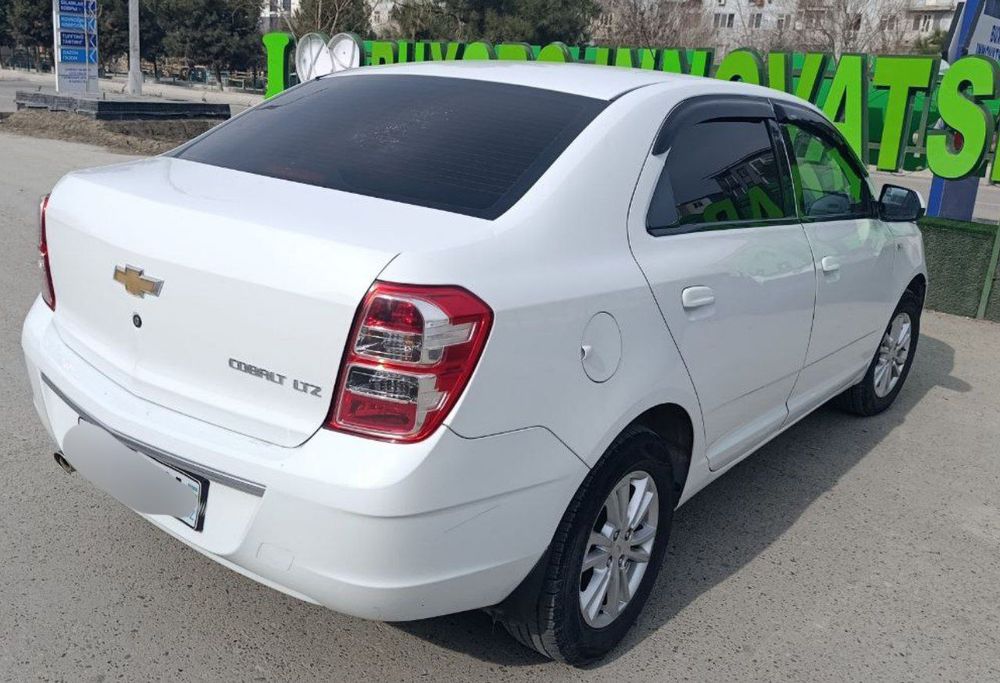 Cobalt Kobalt 2021 moshina