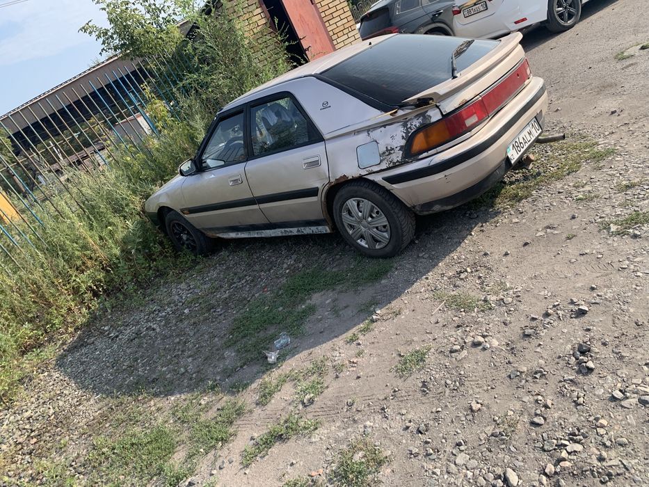 Продам Mazda 323F GB