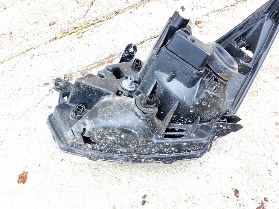 Фара правая на шевролет кобальт