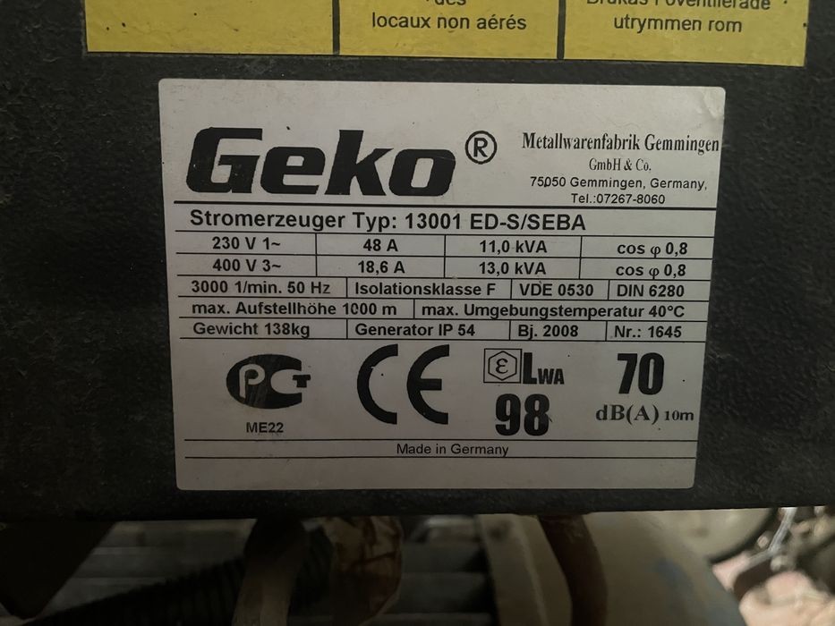 Продам генератор 220.-380.  13квт