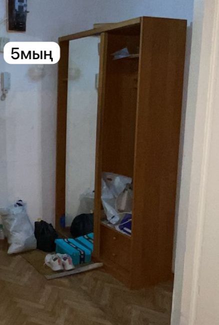 Прихожка сатылады келісуге болады звандасаңыз болады немесе ватсабыма