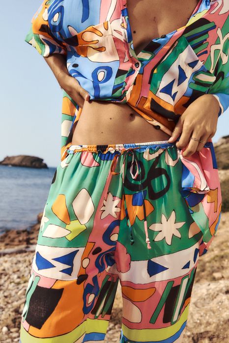 Zara Двойка струящегося кроя с принтом