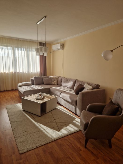 Продава се Тристаен апартамент в Силистра, в.з. Юг - 81 кв.м за 1161 €/кв.м - Снимка #1
