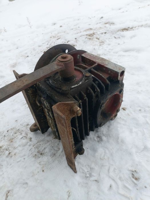 Продается лебедка