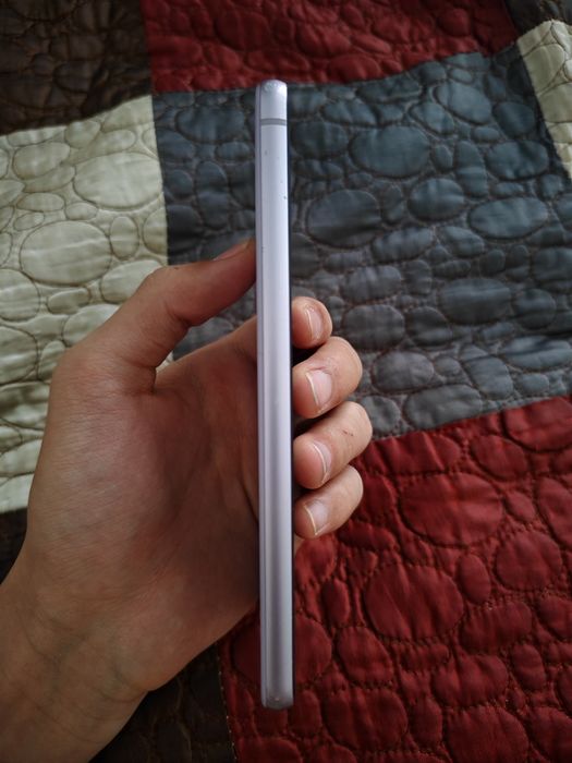 Обменяю Samsung Galaxy S21FE