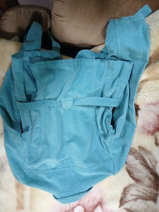 Haine diferite de vanzare