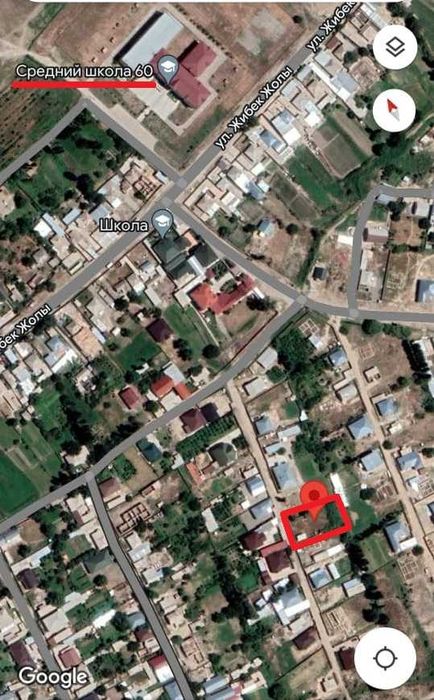 Продам участок с времянкой в городе