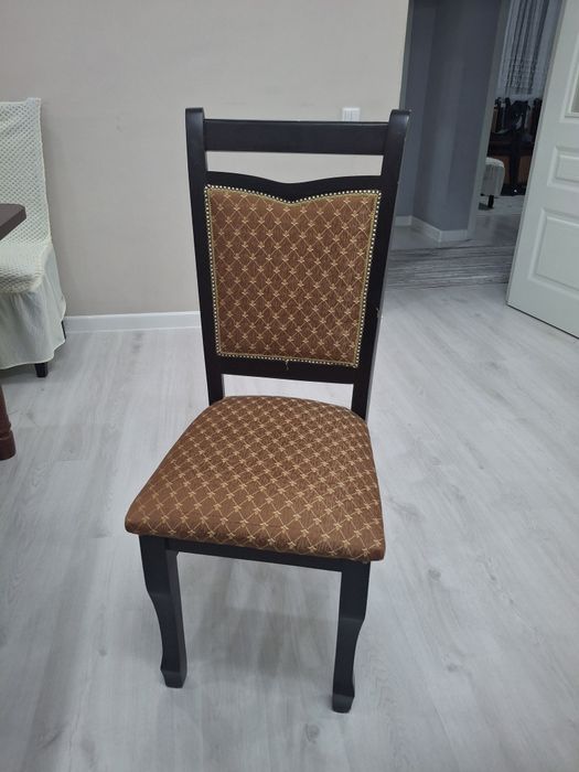 2 стол и 20 стулья