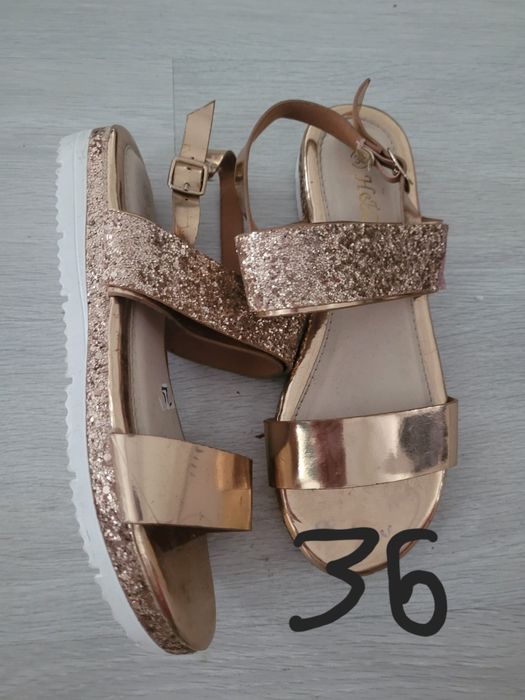 Vând pantofi dama 35lei  bucata