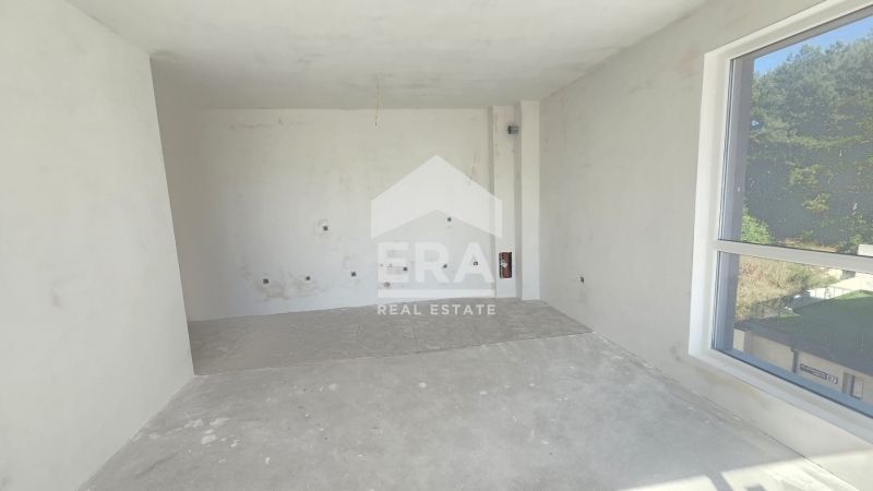 Продава се Тристаен апартамент в Варна, Виница - 95 кв.м за 1569 €/кв.м - Снимка #1