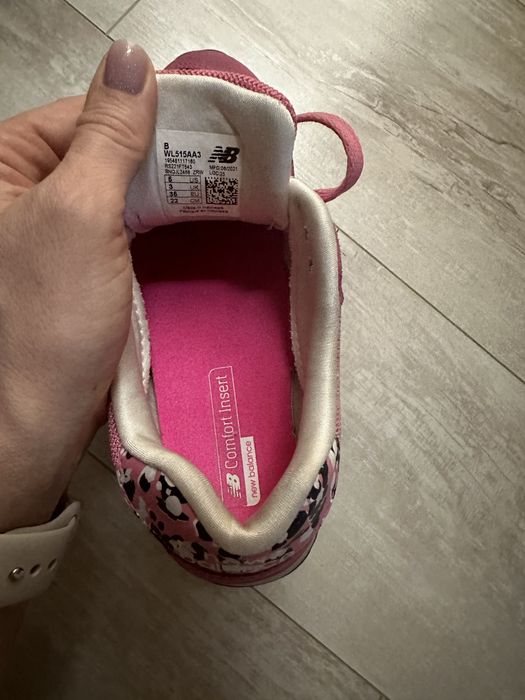 Кроссовки детские девочка 35р