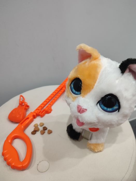 Продам   игрушку