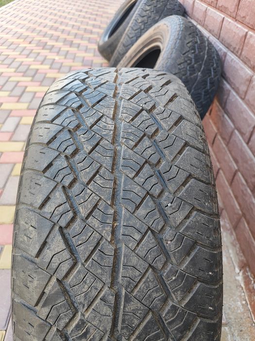 Автошины 265,60,17