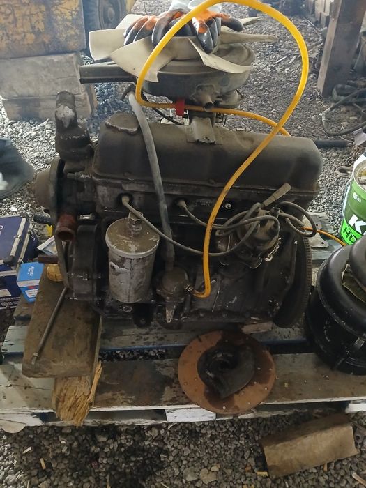 Продам двигатель на Волгу  Газ