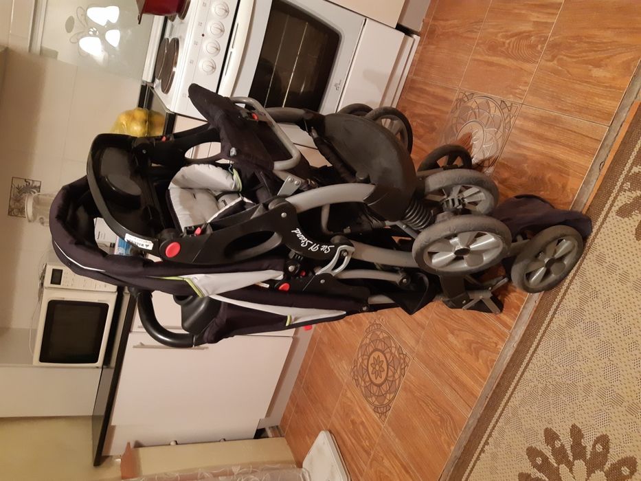 Продам коляску для двойни