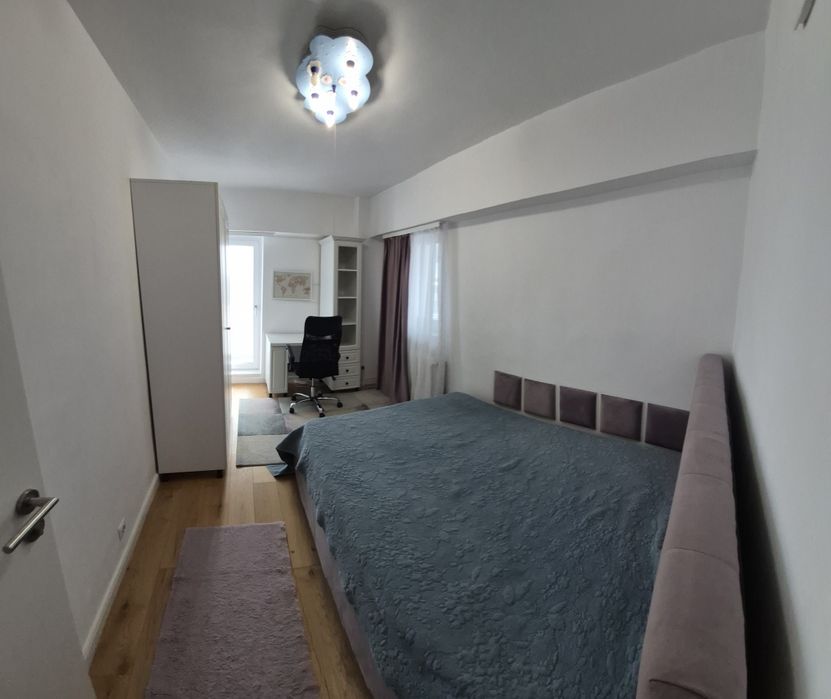 De inchiriat apartament 3 camere, Calea București- KFC– Universitate, complet mobilat si utilat
