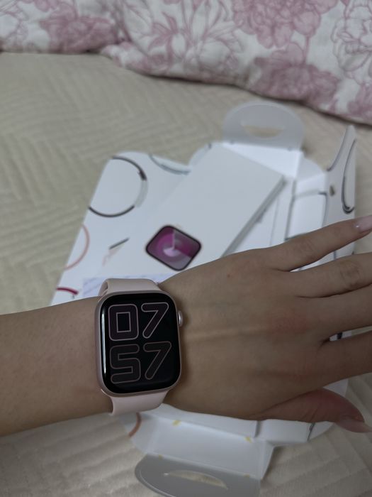 Apple Watch 9 серия, 45мм