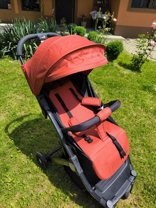 Cărucior bebeluși!!