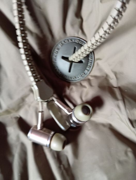 Jachetă originală Hendrix 80db, cu căști, mărimea M