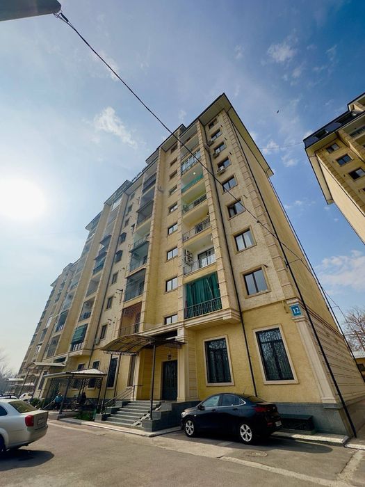 Продается 2ух комнатная новостройка в яккасарайском районе