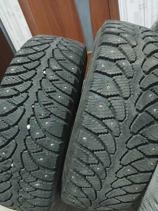 Продам резину  состояние хорошее