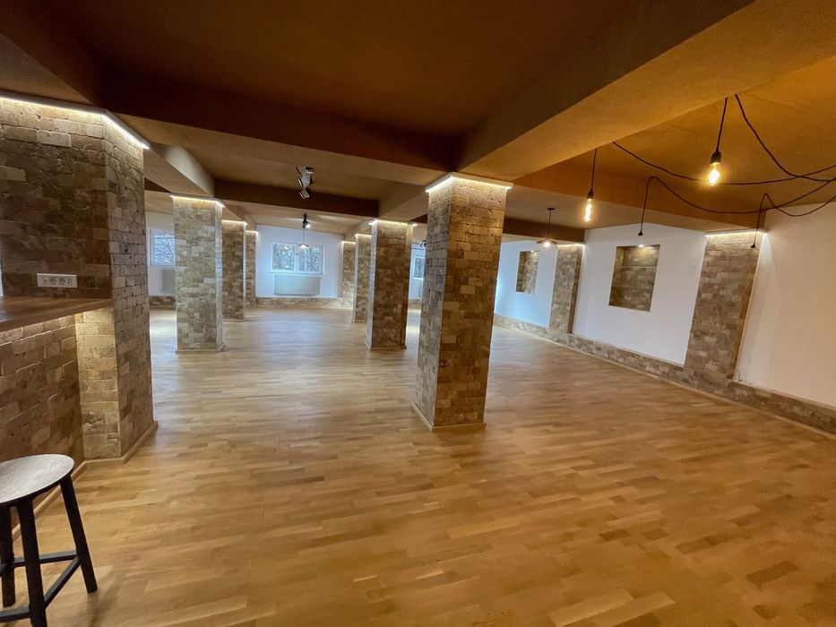 Inchiriez apartament in vila, 150mp pentru birouri, dr. Sarii 144