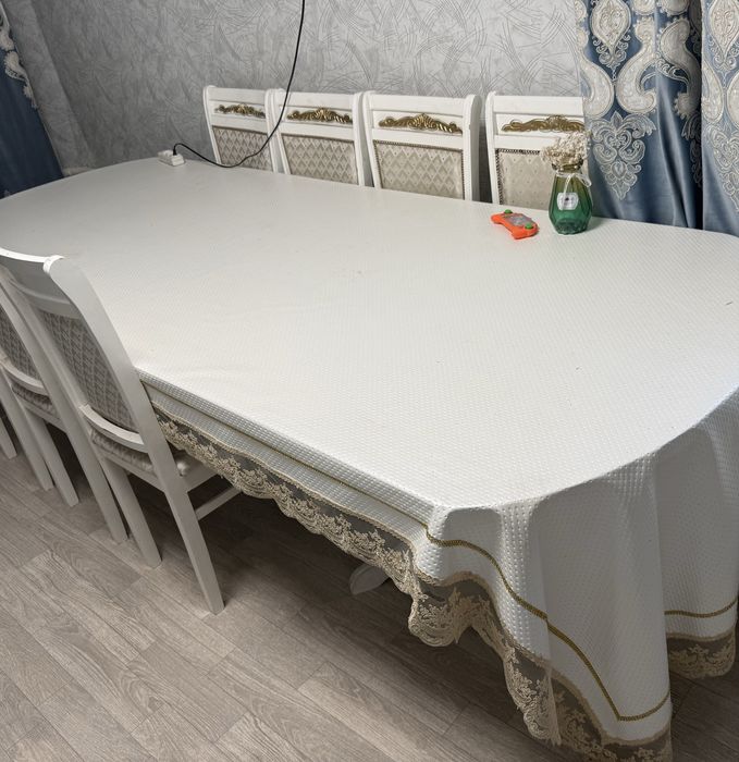 Продам стол со стульями