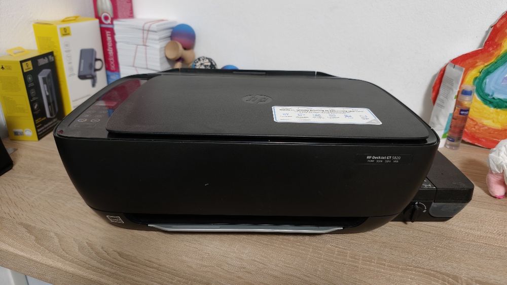 Imprimanta HP 5820