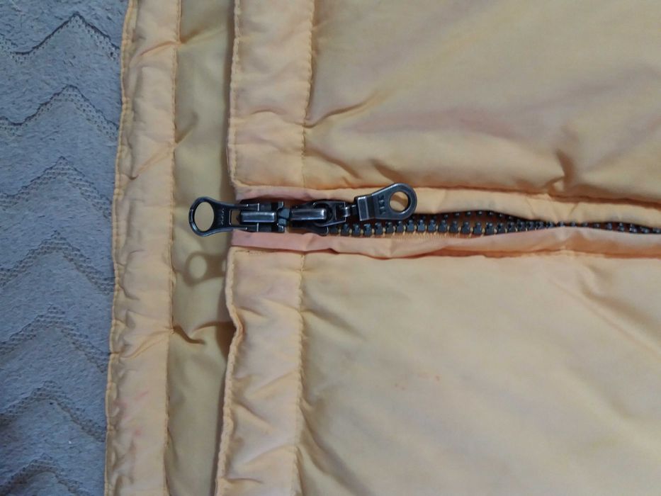 Елек Tommy Hilfiger