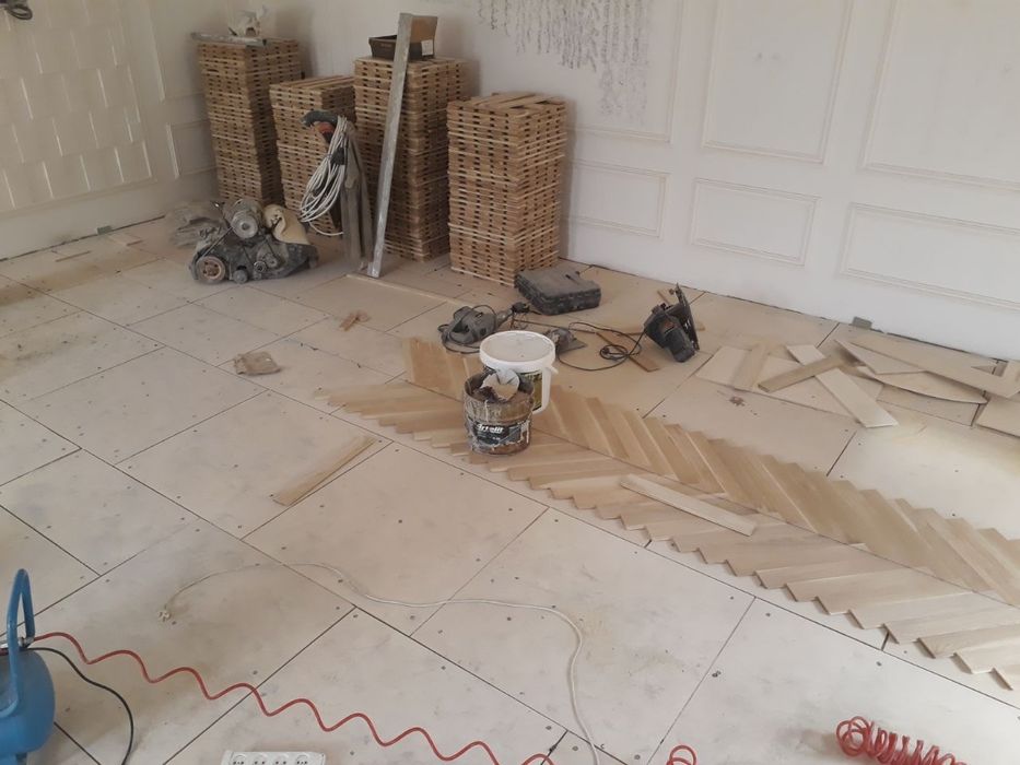 Шлифовка, настил и рестоврация паркетных и деревянных полов паркет