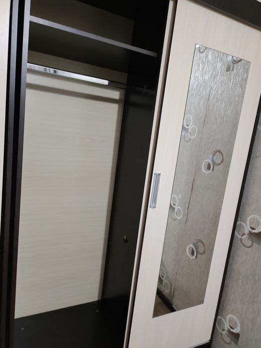 Продам шкаф город Жезказган