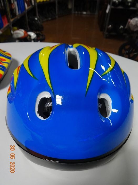 Детска вело каска велосипед мото мотор дете каски канче отворена