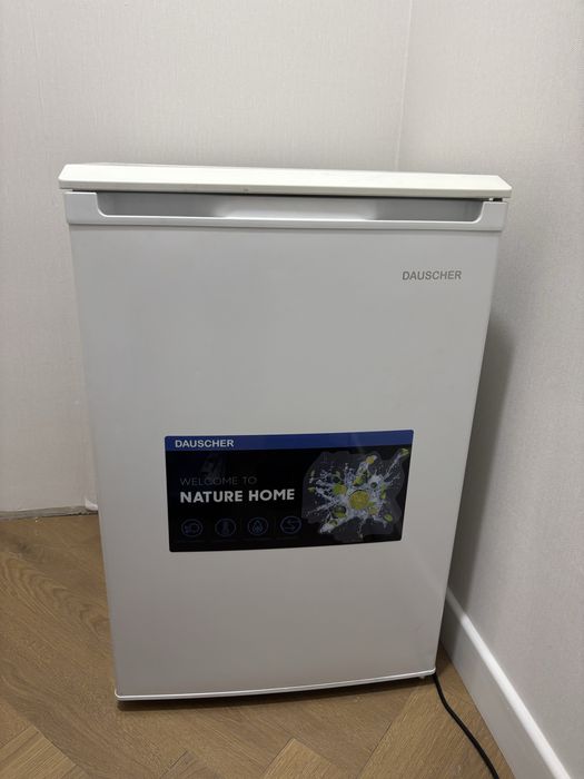 Продам морозильник