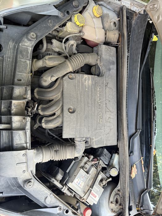 Vand Ford Fiesta 2008 benzina 1.4