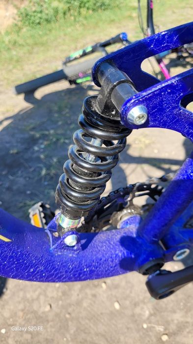 Продам велосипед СРОЧНО МТБ двух подвес