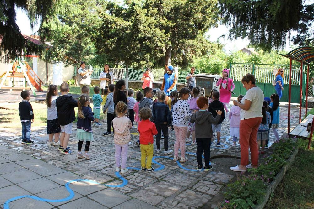 Детско парти с аниматор – Елза, Спайдърмен, Барби, Стич и още!