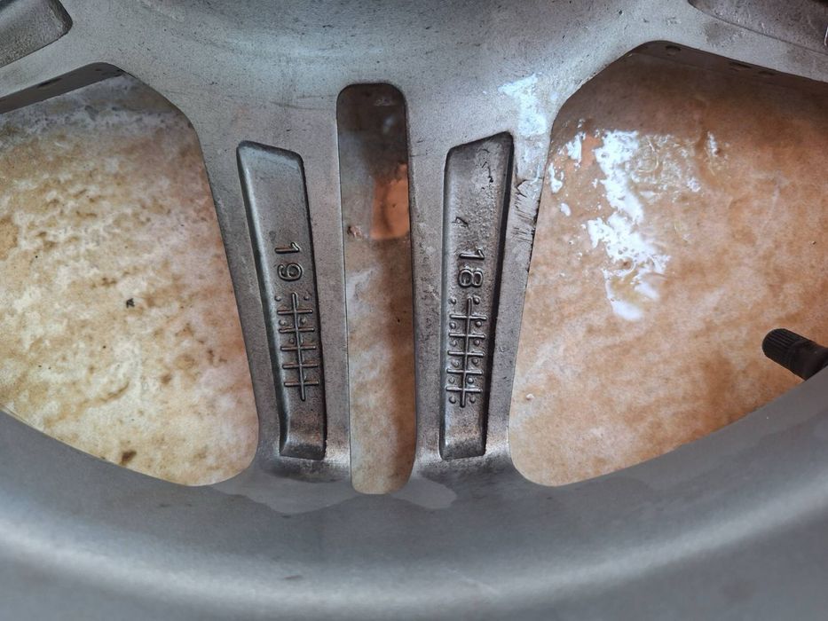 Джанти с гуми за Mercedes