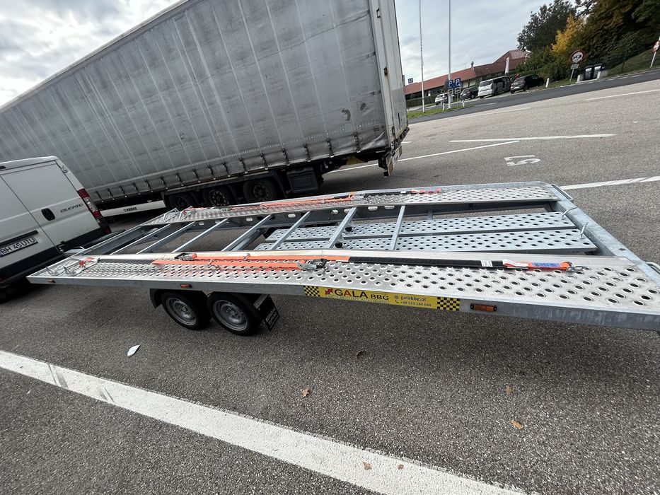 Vand sau schimb trailer  Gala de 6 m .2.5 tone util 1860 kg VDI 2025