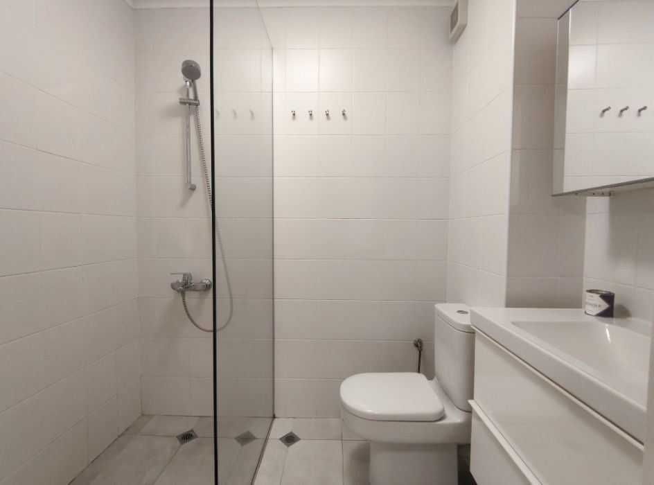 3-стаен апартамент под наем Бъкстон