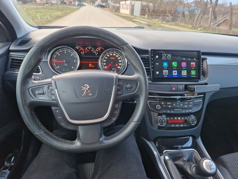 Vand Peugeot 508 an 2011 2.0hdi 163cp euro5
motor 2.0 Hdi  163 cp euro