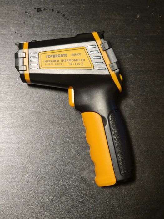 Termometru infraroșu non contact