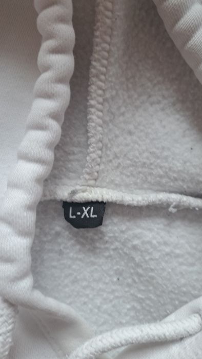 Продавам Мъжки Суичър