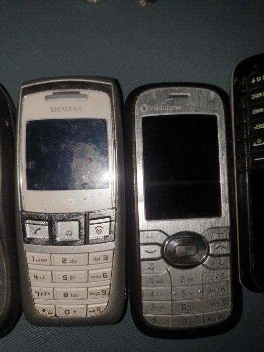 Telefoane retro vintage, pentru piese, 12 ron/buc