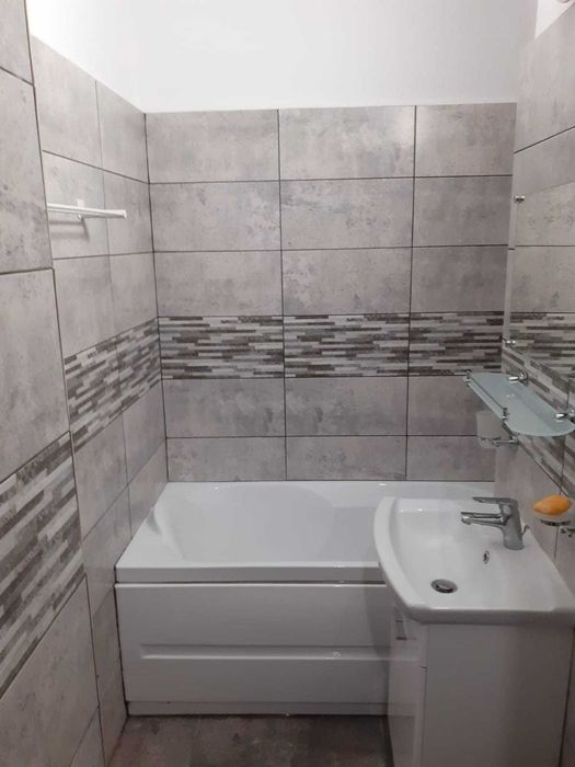 Garsonieră de închiriat