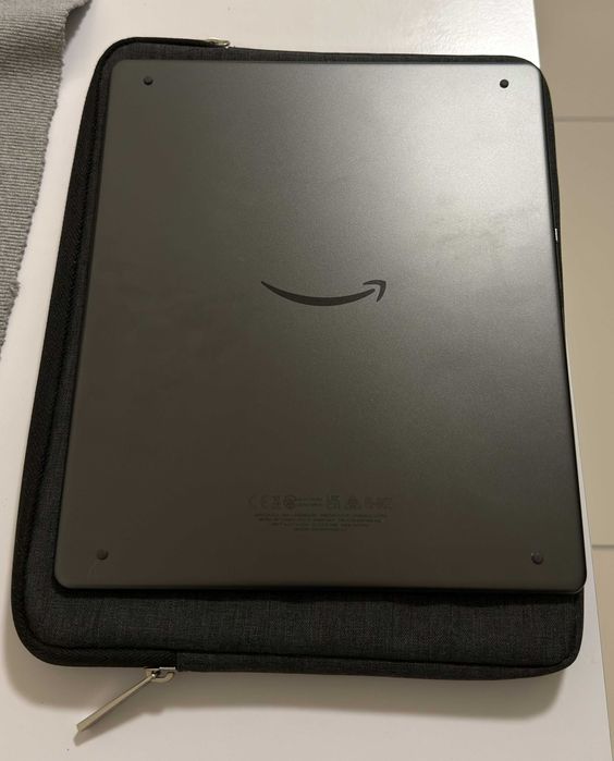 eBook Kindle Scribe 2022 64Gb + husa