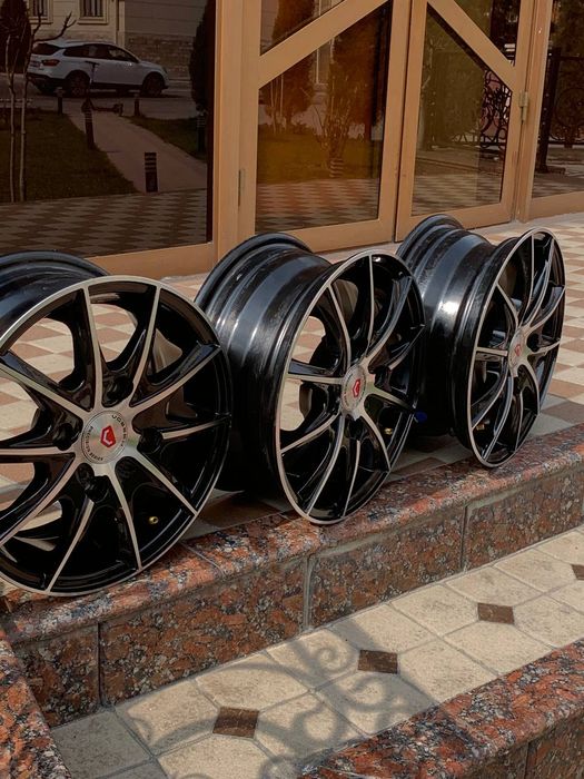 Vossen Диски R13