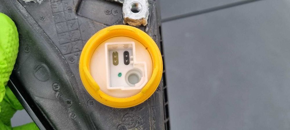Set oglinzi BMW M4 cu 5 pinii electrocrom dupa masina de anglia
