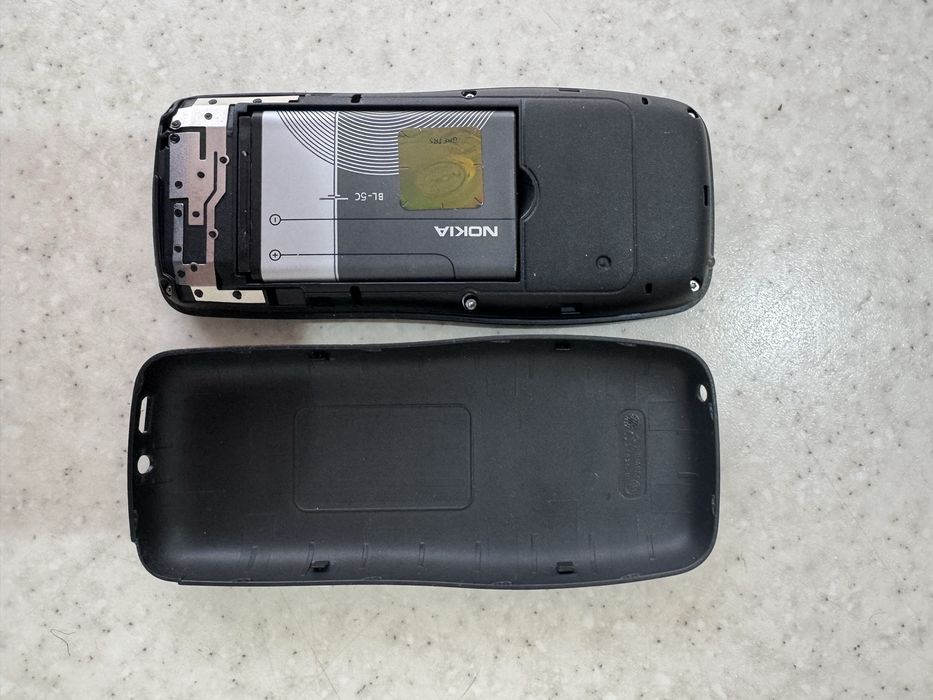 Продам мобильный телефон Нокиа