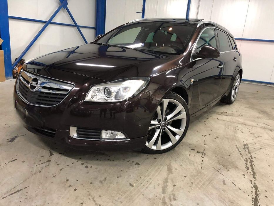 Opel Insignia Sports Tourer OPC biturbo